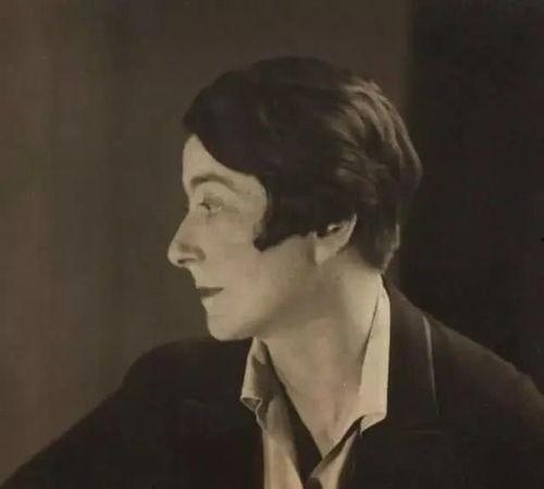 吃瓜娱乐配音制作,揭秘娱乐圈幕后配音那些事儿